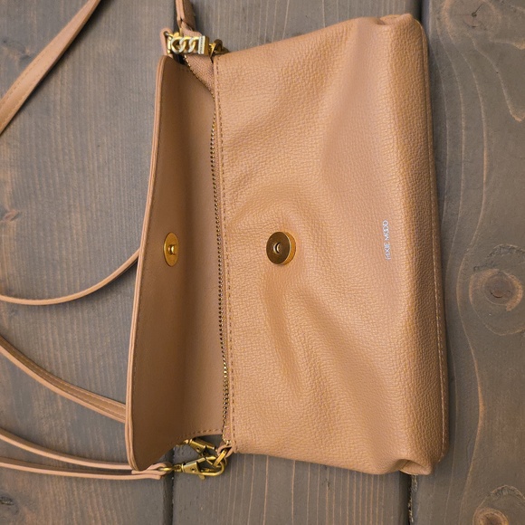 Pixie Mood Elegant Tan Leather Crossbody Bag - Picture 3 of 5